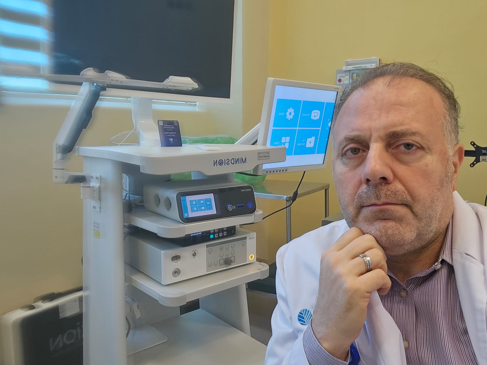 Medical treatment for voice desieases